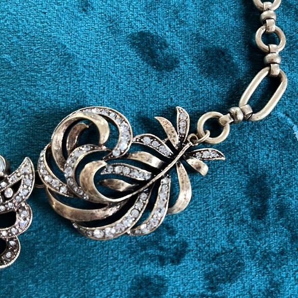 🤩SALE VINTAGE looking statement NECKLACE - Picture 2 of 5